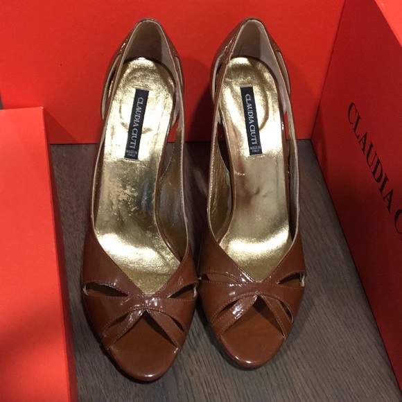 Patent Leather heels - Picture 1 of 3